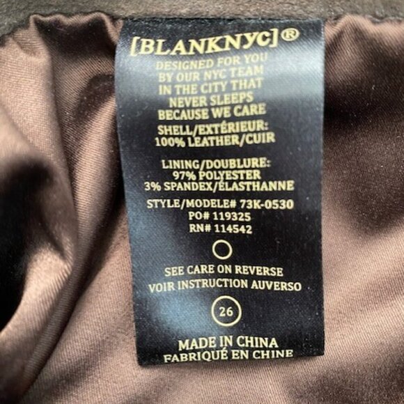 BLANK NYC Chocolate Souffle Brown 100% Suede Leather Wrap Mini Skirt Sz 26 - Picture 12 of 13